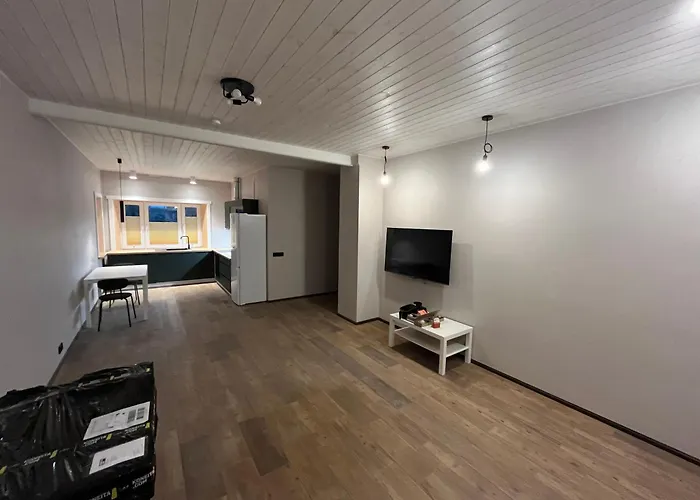 Apartament Ulila Guesthouse *